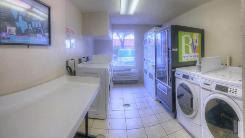 Intown Suites Extended Stay Select Orlando Fl - Ucf Alafaya Ngoại thất bức ảnh